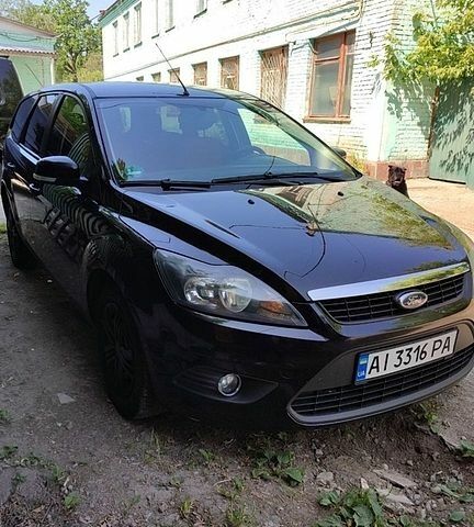 Синій Форд Фокус, об'ємом двигуна 1.6 л та пробігом 277 тис. км за 4750 $, фото 1 на Automoto.ua