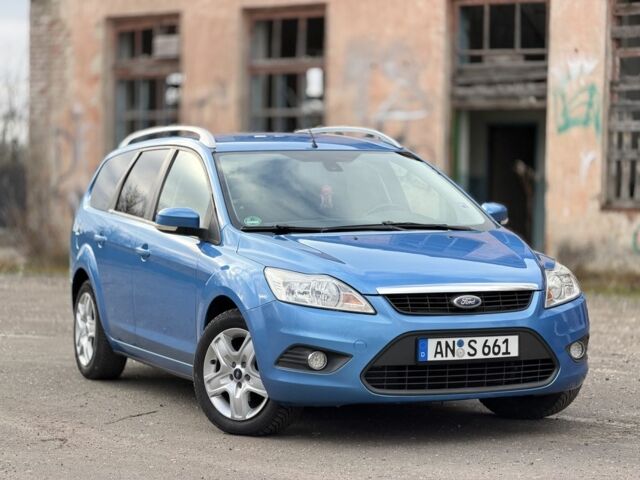 Синий Форд Фокус, объемом двигателя 1.6 л и пробегом 211 тыс. км за 4650 $, фото 1 на Automoto.ua
