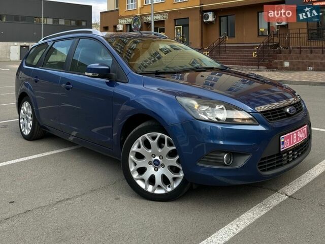 Синій Форд Фокус, об'ємом двигуна 1.6 л та пробігом 201 тис. км за 5950 $, фото 1 на Automoto.ua