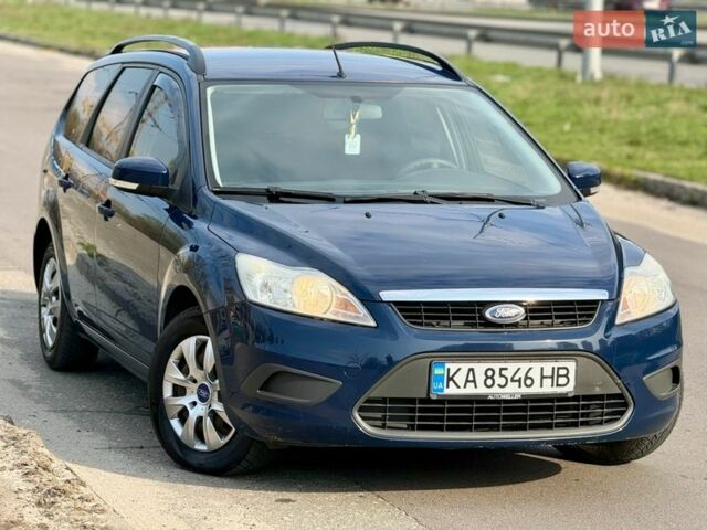 Синий Форд Фокус, объемом двигателя 1.4 л и пробегом 287 тыс. км за 4500 $, фото 1 на Automoto.ua