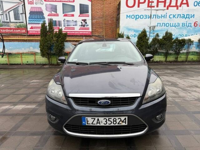 Синий Форд Фокус, объемом двигателя 1.6 л и пробегом 270 тыс. км за 2900 $, фото 1 на Automoto.ua