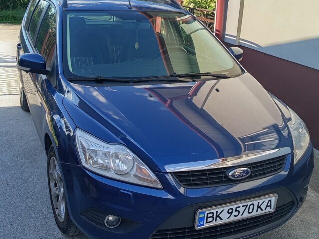 Синій Форд Фокус, об'ємом двигуна 1.6 л та пробігом 231 тис. км за 5800 $, фото 1 на Automoto.ua