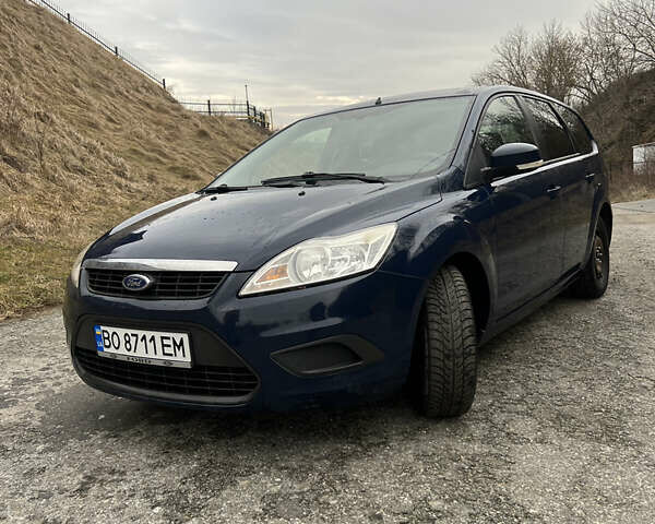 Синій Форд Фокус, об'ємом двигуна 1.6 л та пробігом 256 тис. км за 5300 $, фото 1 на Automoto.ua