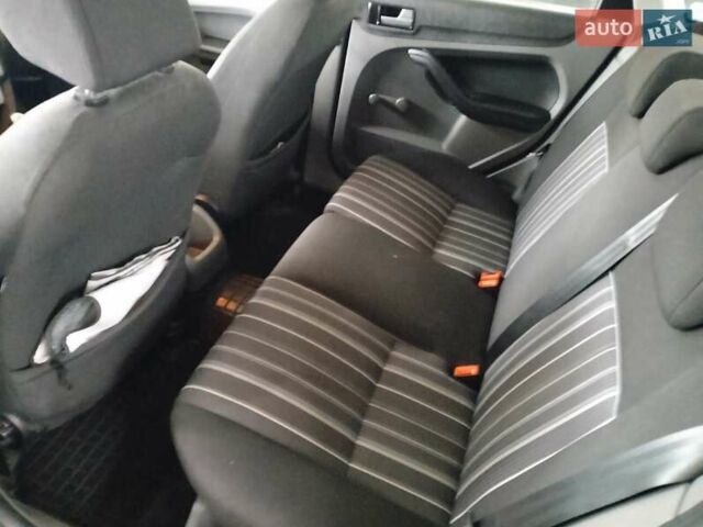 Синій Форд Фокус, об'ємом двигуна 1.4 л та пробігом 187 тис. км за 5500 $, фото 1 на Automoto.ua