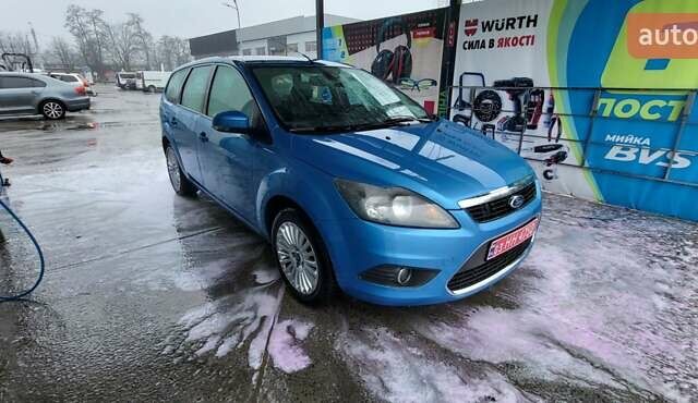 Синий Форд Фокус, объемом двигателя 1.8 л и пробегом 237 тыс. км за 5550 $, фото 1 на Automoto.ua