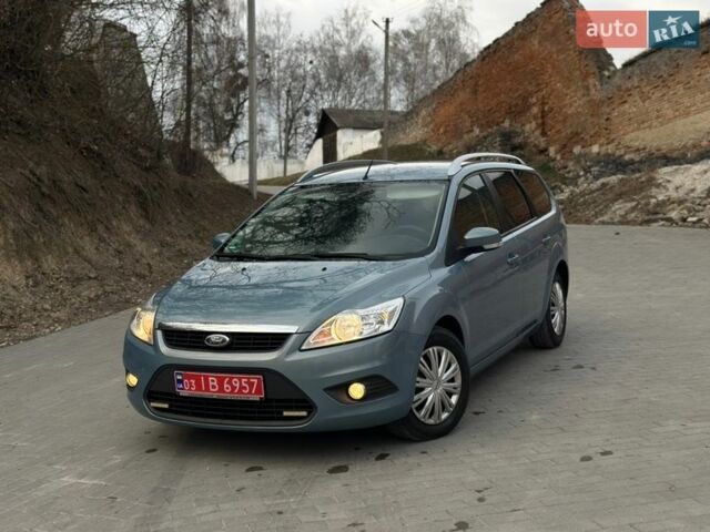 Синій Форд Фокус, об'ємом двигуна 1.6 л та пробігом 209 тис. км за 5400 $, фото 1 на Automoto.ua