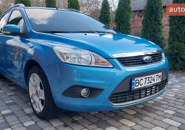 Синий Форд Фокус, объемом двигателя 1.6 л и пробегом 221 тыс. км за 5600 $, фото 1 на Automoto.ua