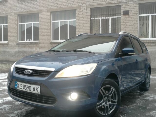 Синий Форд Фокус, объемом двигателя 1.6 л и пробегом 270 тыс. км за 5000 $, фото 1 на Automoto.ua