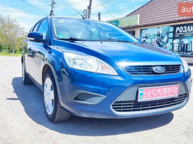 Синий Форд Фокус, объемом двигателя 1.6 л и пробегом 177 тыс. км за 6800 $, фото 1 на Automoto.ua