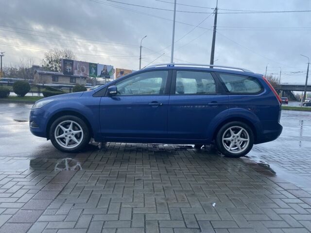 Синій Форд Фокус, об'ємом двигуна 1.6 л та пробігом 243 тис. км за 4950 $, фото 1 на Automoto.ua
