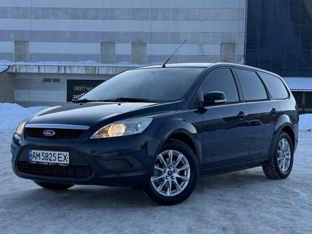 Синій Форд Фокус, об'ємом двигуна 1.6 л та пробігом 218 тис. км за 577 $, фото 1 на Automoto.ua