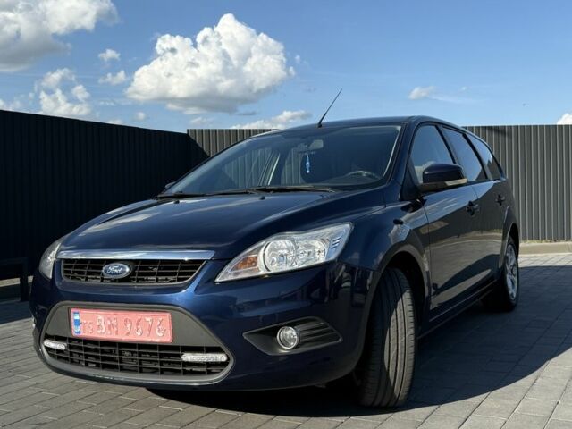 Синий Форд Фокус, объемом двигателя 1.8 л и пробегом 228 тыс. км за 5700 $, фото 1 на Automoto.ua