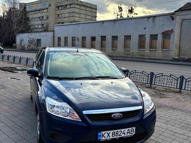 Синій Форд Фокус, об'ємом двигуна 1.6 л та пробігом 240 тис. км за 4800 $, фото 1 на Automoto.ua