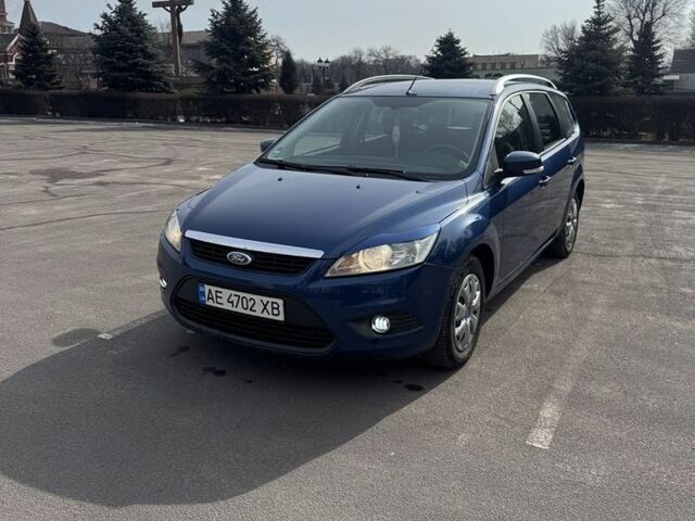 Синий Форд Фокус, объемом двигателя 1.6 л и пробегом 205 тыс. км за 6250 $, фото 1 на Automoto.ua
