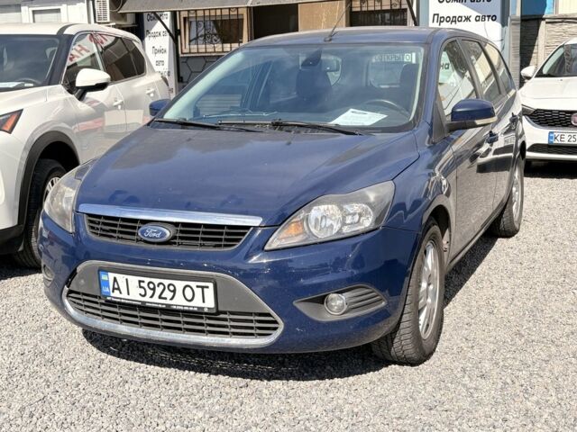 Синий Форд Фокус, объемом двигателя 2 л и пробегом 285 тыс. км за 3299 $, фото 1 на Automoto.ua