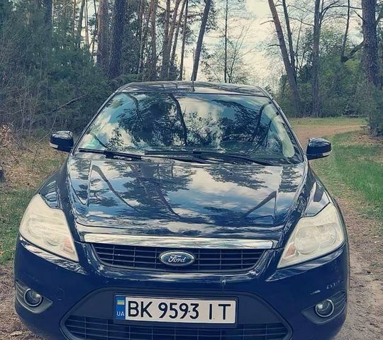 Синій Форд Фокус, об'ємом двигуна 1.56 л та пробігом 346 тис. км за 5200 $, фото 1 на Automoto.ua