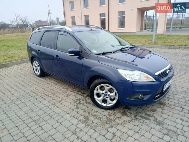 Синий Форд Фокус, объемом двигателя 1.6 л и пробегом 198 тыс. км за 6000 $, фото 1 на Automoto.ua