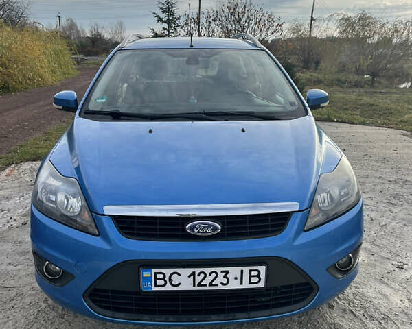 Синій Форд Фокус, об'ємом двигуна 2 л та пробігом 309 тис. км за 6800 $, фото 1 на Automoto.ua