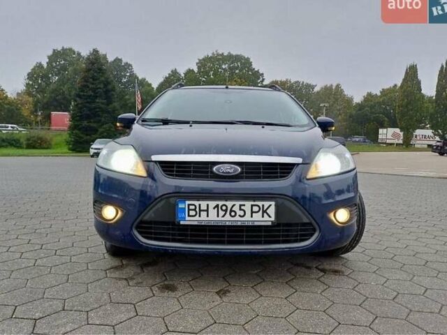 Синий Форд Фокус, объемом двигателя 1.6 л и пробегом 300 тыс. км за 5500 $, фото 1 на Automoto.ua