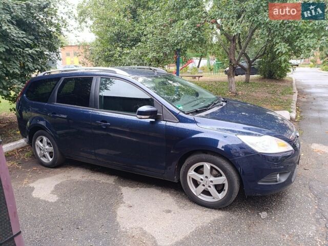 Синій Форд Фокус, об'ємом двигуна 1.6 л та пробігом 237 тис. км за 5250 $, фото 1 на Automoto.ua