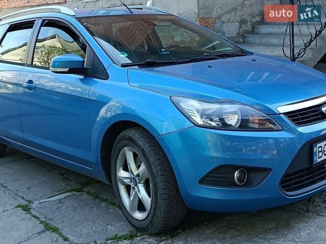 Синий Форд Фокус, объемом двигателя 2 л и пробегом 313 тыс. км за 5950 $, фото 1 на Automoto.ua