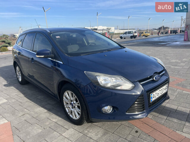 Синий Форд Фокус, объемом двигателя 2 л и пробегом 270 тыс. км за 7700 $, фото 1 на Automoto.ua
