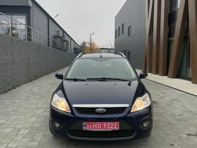 Синій Форд Фокус, об'ємом двигуна 1.6 л та пробігом 259 тис. км за 5800 $, фото 1 на Automoto.ua