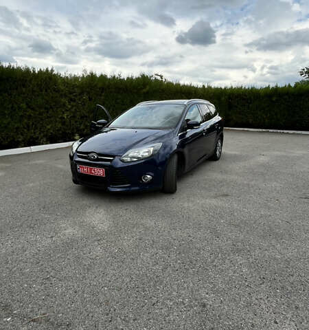 Синий Форд Фокус, объемом двигателя 1.6 л и пробегом 249 тыс. км за 8800 $, фото 1 на Automoto.ua