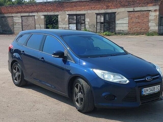 Синий Форд Фокус, объемом двигателя 1.6 л и пробегом 250 тыс. км за 7200 $, фото 1 на Automoto.ua