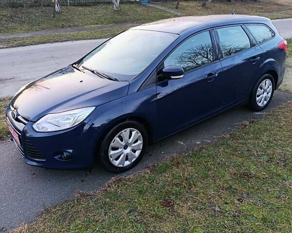 Синій Форд Фокус, об'ємом двигуна 1.6 л та пробігом 243 тис. км за 7300 $, фото 1 на Automoto.ua
