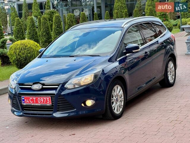 Синий Форд Фокус, объемом двигателя 1.6 л и пробегом 243 тыс. км за 8200 $, фото 1 на Automoto.ua