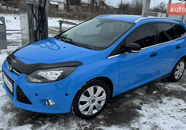 Синий Форд Фокус, объемом двигателя 1.56 л и пробегом 257 тыс. км за 8300 $, фото 1 на Automoto.ua