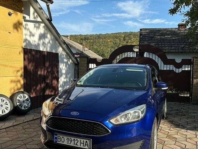 Синий Форд Фокус, объемом двигателя 1.56 л и пробегом 228 тыс. км за 7900 $, фото 1 на Automoto.ua