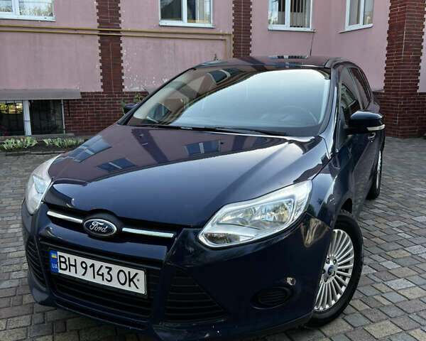 Синий Форд Фокус, объемом двигателя 1.6 л и пробегом 264 тыс. км за 6700 $, фото 1 на Automoto.ua