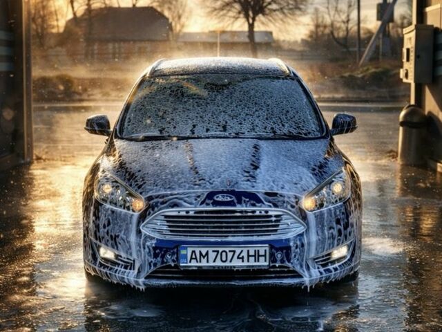 Синий Форд Фокус, объемом двигателя 2 л и пробегом 245 тыс. км за 10900 $, фото 1 на Automoto.ua