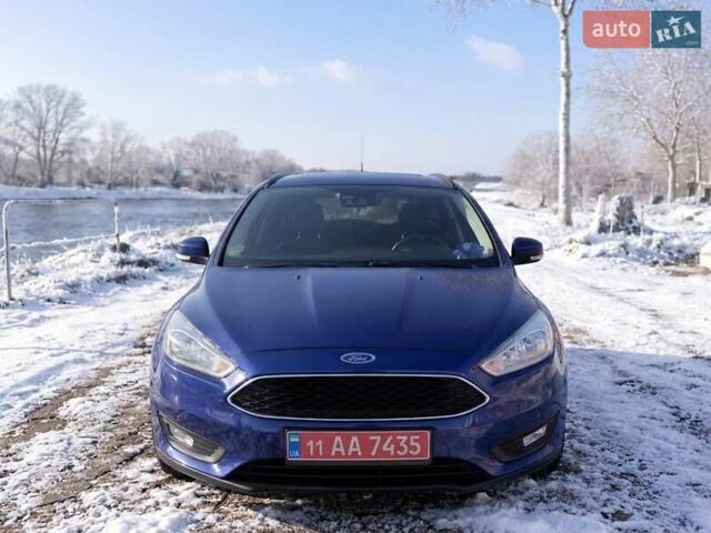 Синий Форд Фокус, объемом двигателя 1.5 л и пробегом 142 тыс. км за 8200 $, фото 1 на Automoto.ua