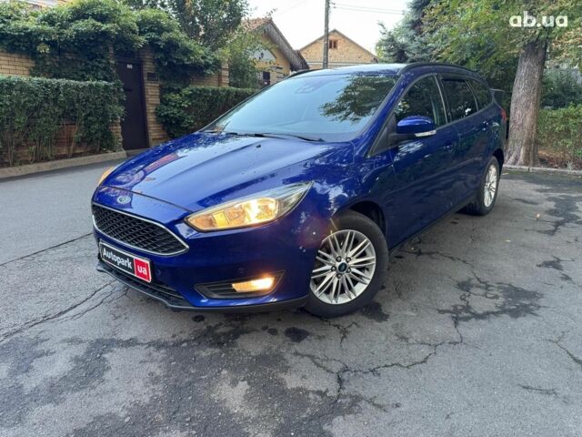 Синій Форд Фокус, об'ємом двигуна 1.5 л та пробігом 190 тис. км за 10940 $, фото 1 на Automoto.ua