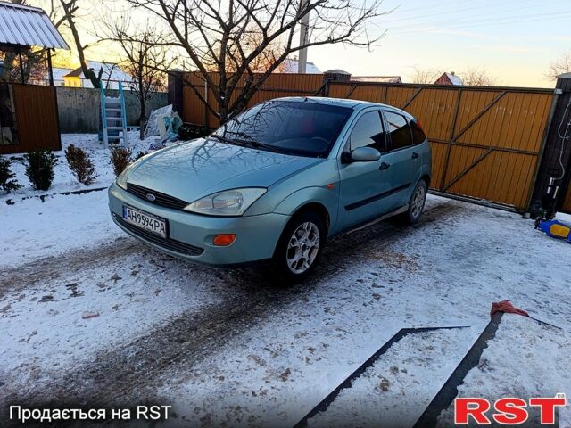 Зеленый Форд Фокус, объемом двигателя 1.4 л и пробегом 325 тыс. км за 2500 $, фото 1 на Automoto.ua