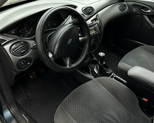 Зеленый Форд Фокус, объемом двигателя 1.6 л и пробегом 222 тыс. км за 3700 $, фото 1 на Automoto.ua