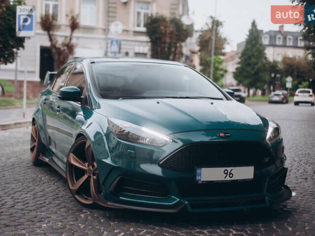 Зеленый Форд Фокус, объемом двигателя 2.01 л и пробегом 92 тыс. км за 15999 $, фото 1 на Automoto.ua