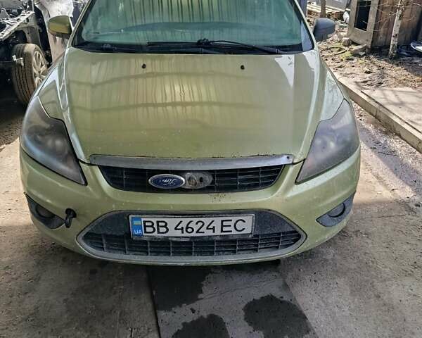Зелений Форд Фокус, об'ємом двигуна 1.6 л та пробігом 350 тис. км за 2350 $, фото 1 на Automoto.ua