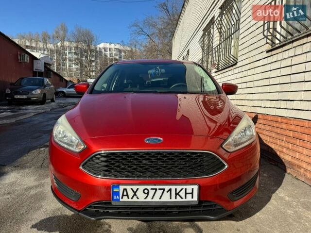 Оранжевый Форд Фокус, объемом двигателя 2 л и пробегом 170 тыс. км за 10300 $, фото 1 на Automoto.ua