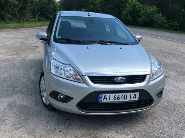 Сірий Форд Ford, об'ємом двигуна 1.6 л та пробігом 200 тис. км за 6800 $, фото 1 на Automoto.ua