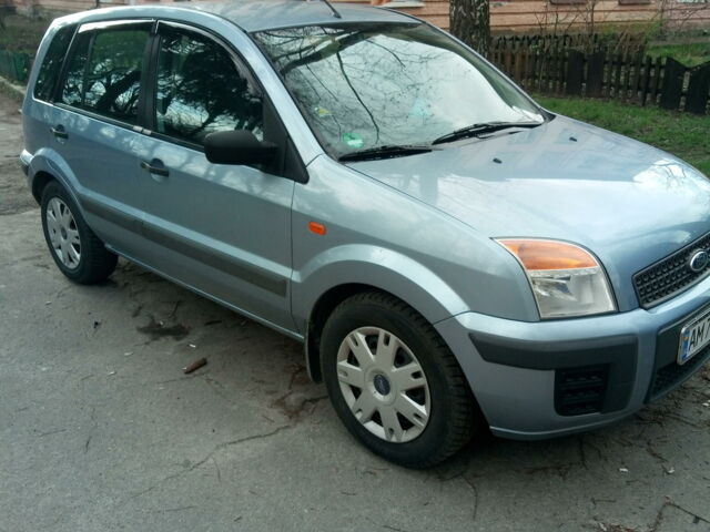 Синій Форд Ford, об'ємом двигуна 1.6 л та пробігом 168 тис. км за 5700 $, фото 1 на Automoto.ua
