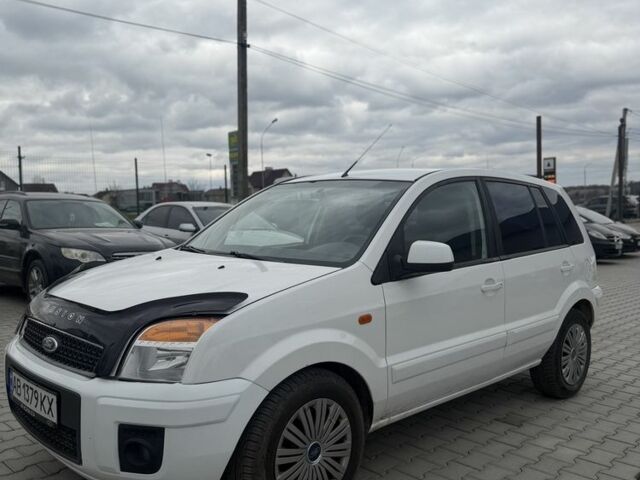 Білий Форд Фьюжен, об'ємом двигуна 1.6 л та пробігом 154 тис. км за 6999 $, фото 1 на Automoto.ua
