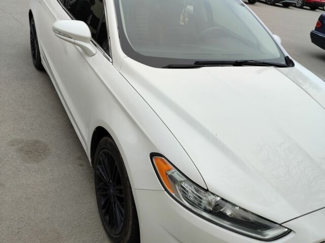 Белый Форд Фьюжн, объемом двигателя 2 л и пробегом 283 тыс. км за 9500 $, фото 1 на Automoto.ua