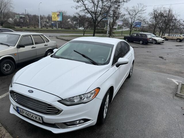 Белый Форд Фьюжн, объемом двигателя 2.5 л и пробегом 70 тыс. км за 12500 $, фото 1 на Automoto.ua