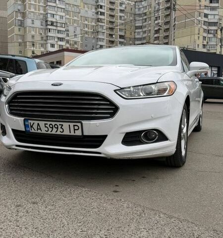 Білий Форд Фьюжен, об'ємом двигуна 1.6 л та пробігом 236 тис. км за 8600 $, фото 1 на Automoto.ua