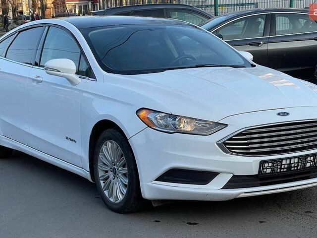 Белый Форд Фьюжн, объемом двигателя 2 л и пробегом 160 тыс. км за 9500 $, фото 1 на Automoto.ua