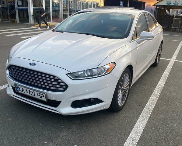 Белый Форд Фьюжн, объемом двигателя 2 л и пробегом 190 тыс. км за 9200 $, фото 1 на Automoto.ua